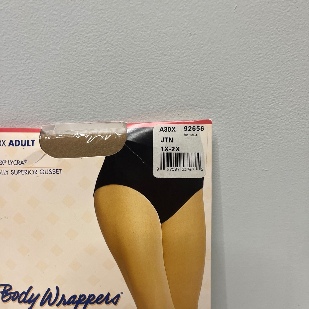 Body Wrappers A30 TotalStretch Footed Tights JTN Tan Plus Size 1X-2X NEW - Picture 7 of 7